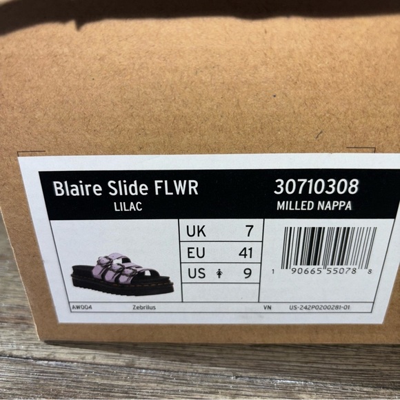 Dr Martens Blaire Sandals NIB - Picture 11 of 12